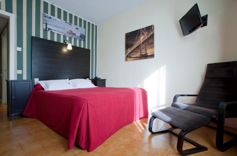 Hrc Hotel Madrid Ngoại thất bức ảnh