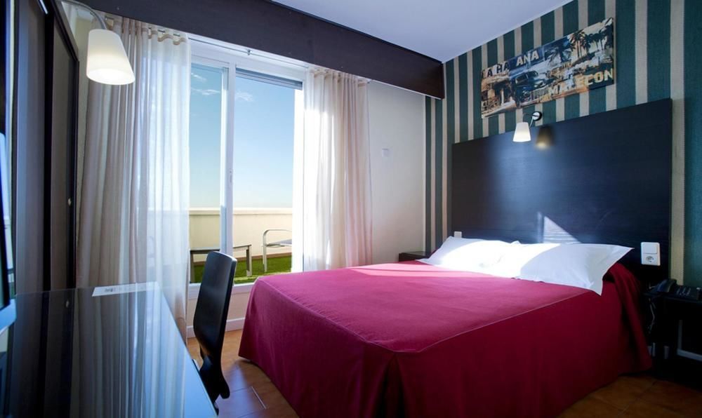 Hrc Hotel Madrid Phòng bức ảnh