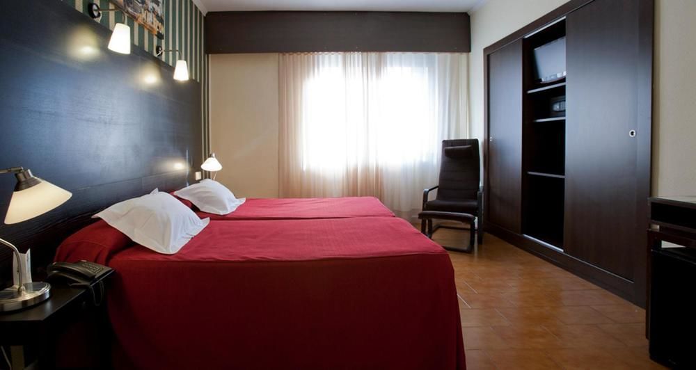 Hrc Hotel Madrid Ngoại thất bức ảnh