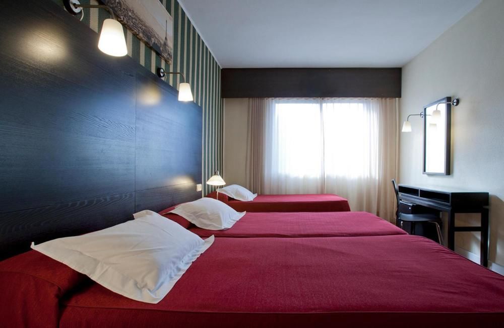 Hrc Hotel Madrid Ngoại thất bức ảnh