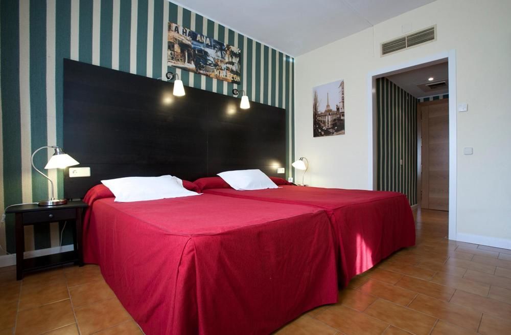 Hrc Hotel Madrid Ngoại thất bức ảnh