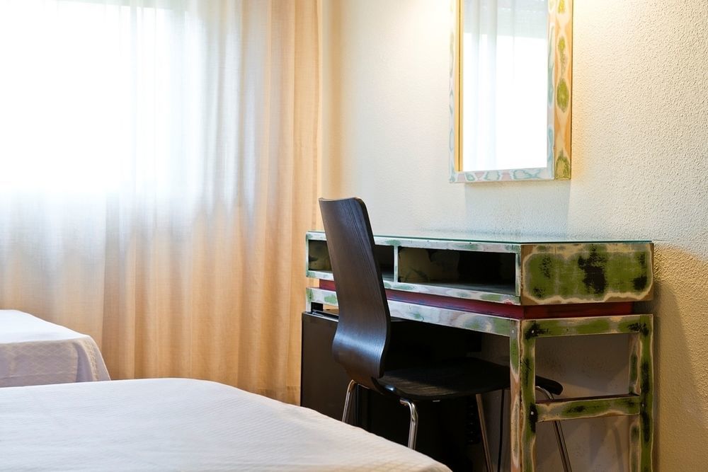 Hrc Hotel Madrid Ngoại thất bức ảnh